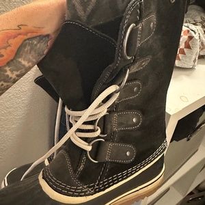 Size 9 Sorel Boots